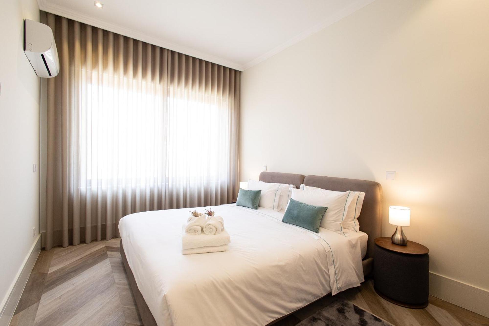 19 Nineteen Suites - Espinho 에스피뇨 객실 사진